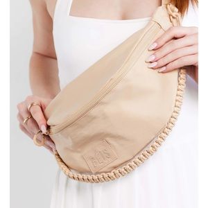 SOLD 🛑 🆕 Beis Sport Pack in Beige - BRAND NEW WITH TAGS